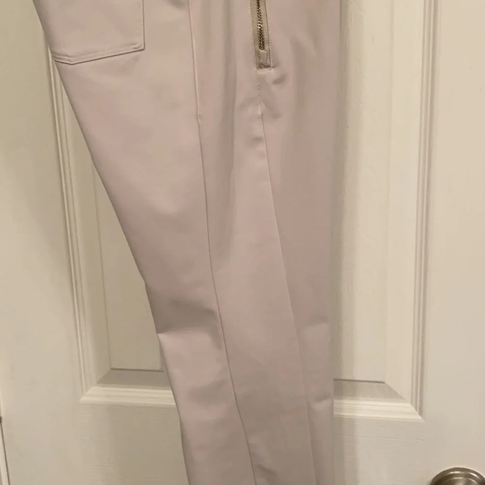 Rare Lululemon Out & About pants - Picture 15 of 16